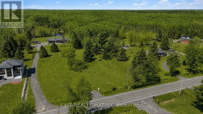 2080 BOUVIER ROAD, Clarence-Rockland