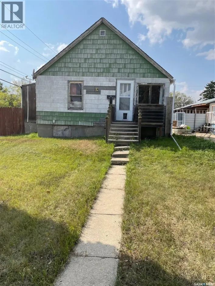 House for sale: 2080 Connaught STREET, Regina