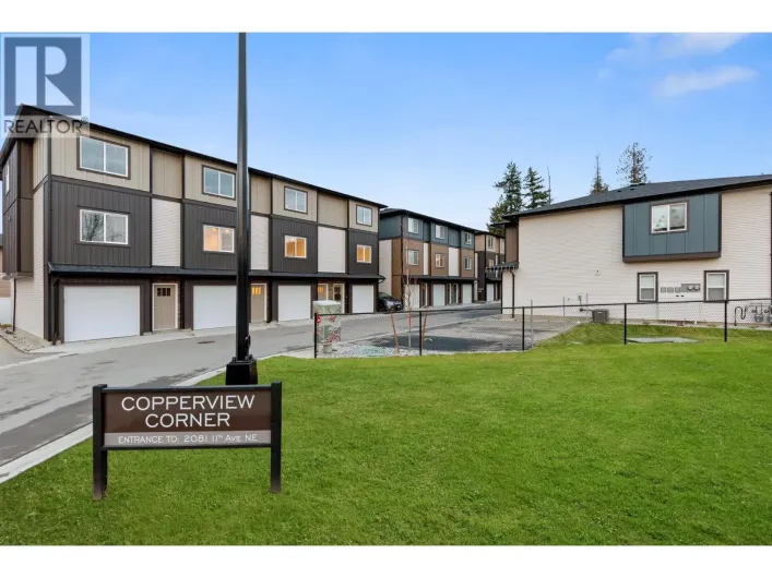 2081 11 Avenue NE Unit# 1, Salmon Arm