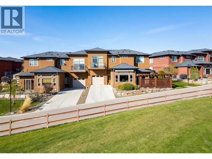Row / Townhouse for sale: 2085 Candalera Lane, West Kelowna