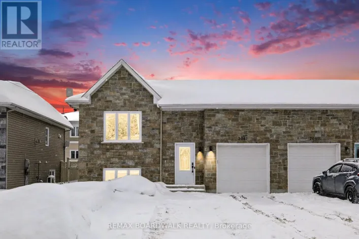 2087 DES PINS STREET, The Nation