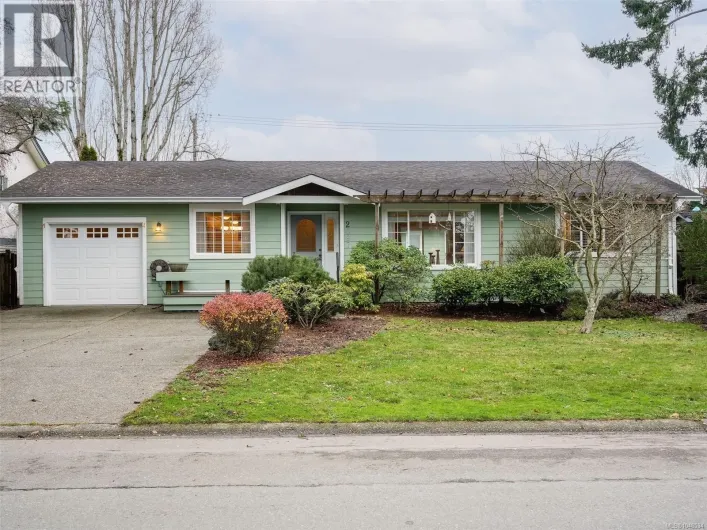 2087 James White Blvd, Sidney