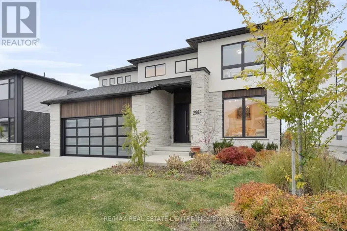 2088 IRONWOOD ROAD, London South