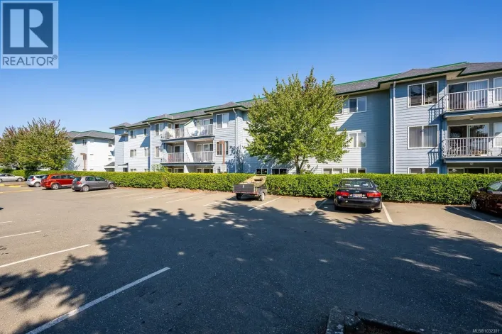 208A 698 Aspen Rd, Comox