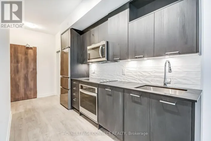 209 - 120 EAGLE ROCK WAY, Vaughan