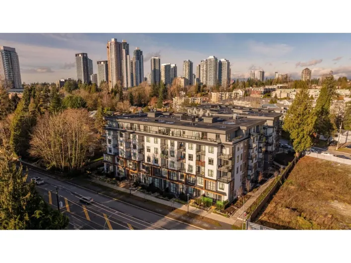 209 13969 96 AVENUE, Surrey