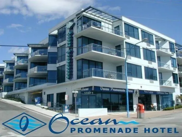 209 15611 MARINE DRIVE, White Rock