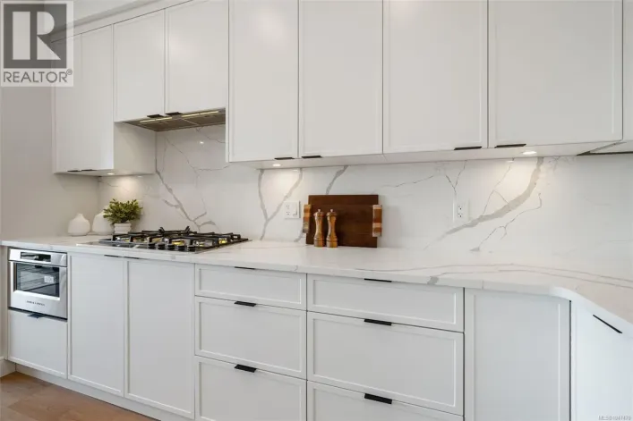 209 1810 Selenite Pl, Langford