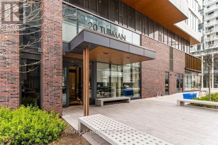 209 - 20 TUBMAN AVENUE, Toronto