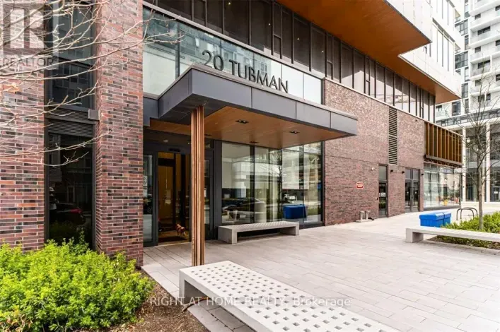 209 - 20 TUBMAN AVENUE, Toronto