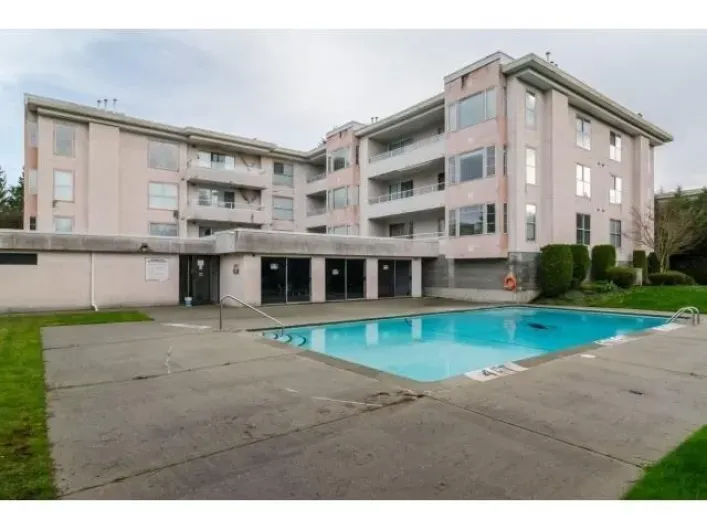 209 20350 54 AVENUE, Langley