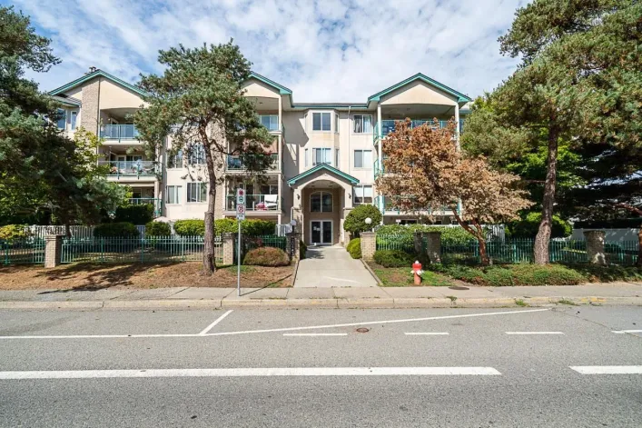 209 20443 53 AVENUE, Langley