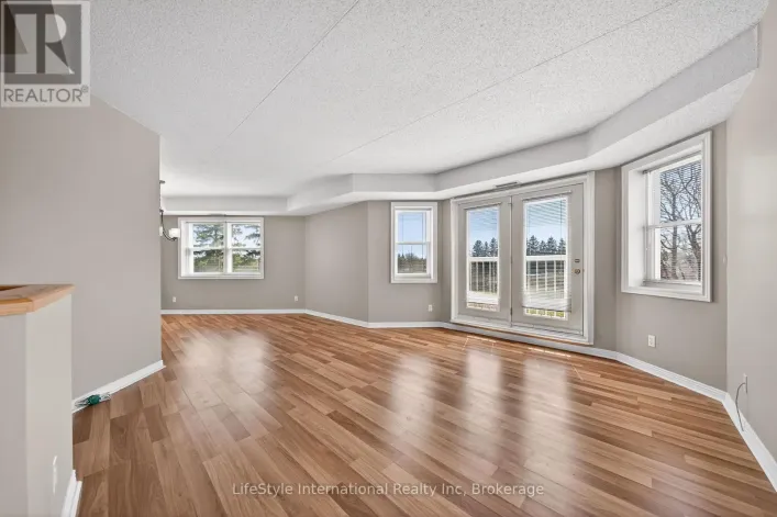 209 - 208 SILVERCREEK PARKWAY N, Guelph