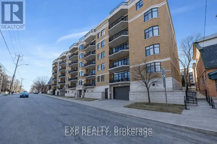 209 - 260 BESSERER STREET, Ottawa