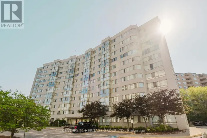 209 - 270 DAVIS DRIVE, Newmarket