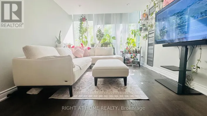 209 - 3050 ELLESMERE ROAD, Toronto