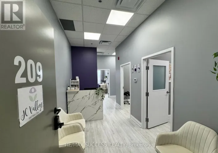 209 - 3465 PLATINUM DRIVE, Mississauga