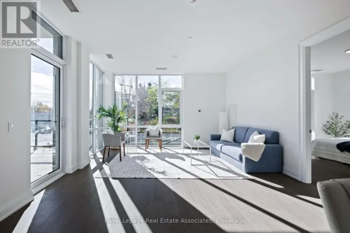 209 - 42 MILL STREET, Halton Hills