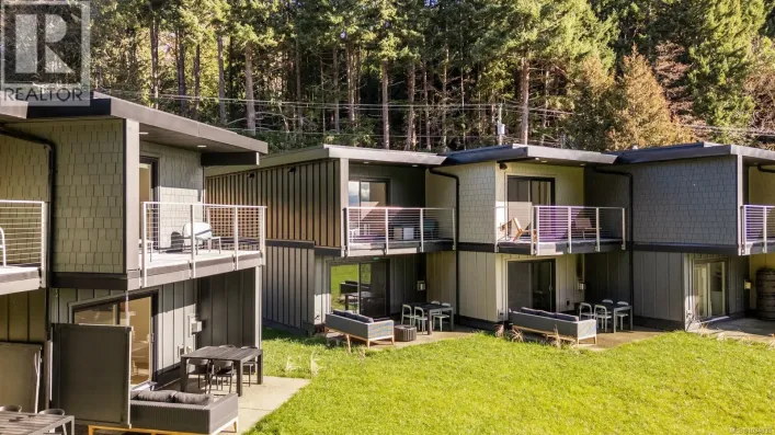 209 4305 Shingle Spit Rd, Hornby Island