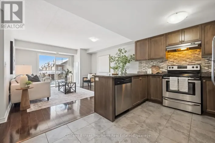 209 - 45 KINGSBURY SQUARE, Guelph