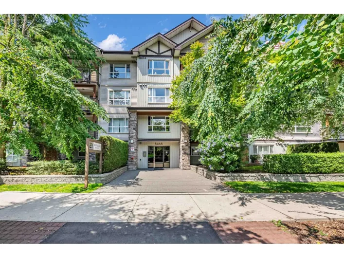 209 5465 203 STREET, Langley