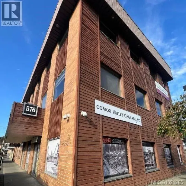 209 576 England Ave, Courtenay