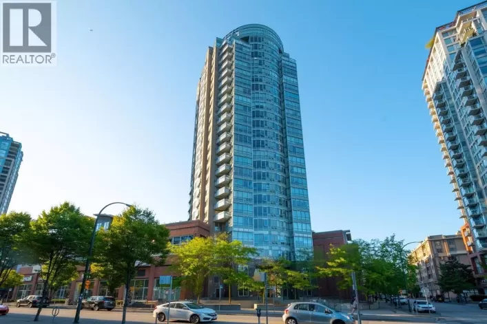 209 63 KEEFER PLACE, Vancouver