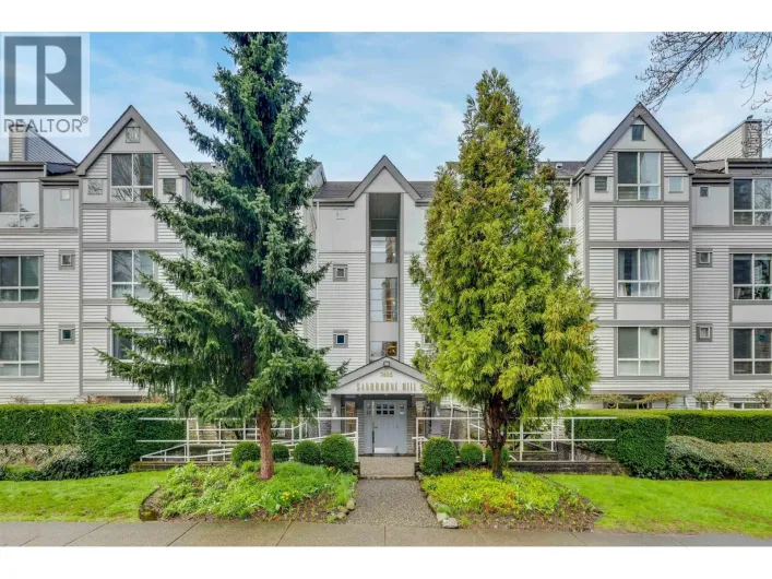 209 7465 SANDBORNE AVENUE, Burnaby