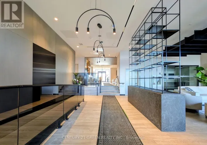 209 - 8020 DERRY ROAD, Milton