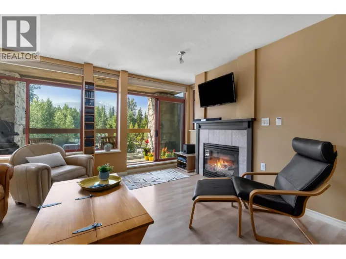 209 8080 NICKLAUS NORTH BOULEVARD, Whistler