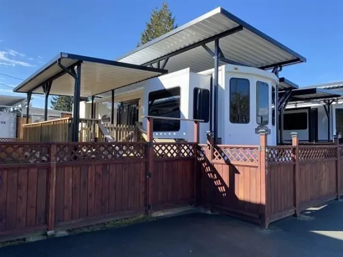 209 8400 SHOOK ROAD, Mission
