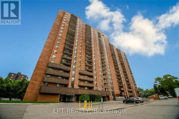 209 - 90 LING ROAD, Toronto
