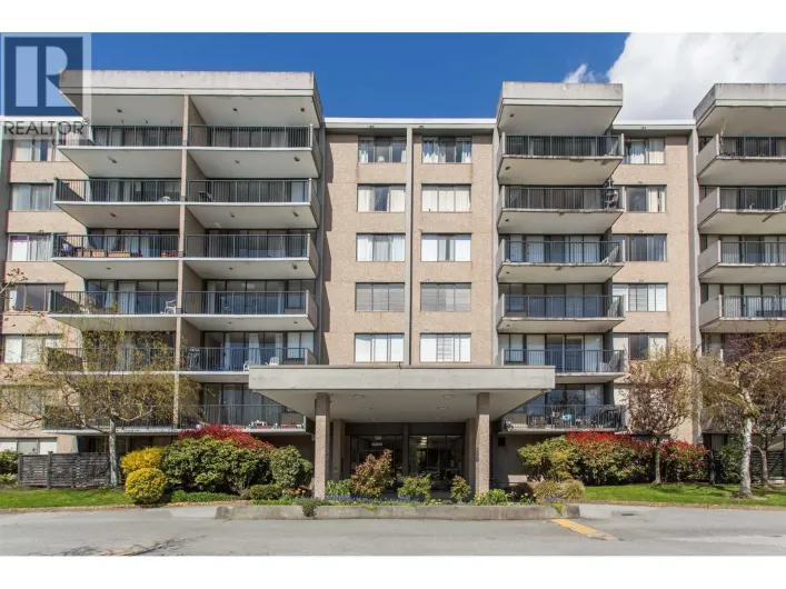 209 9300 PARKSVILLE DRIVE, Richmond