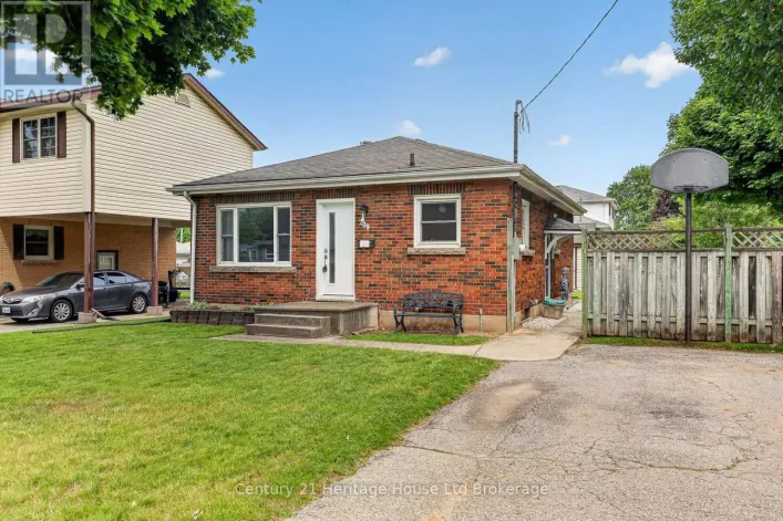 209 BUTLER STREET, Woodstock