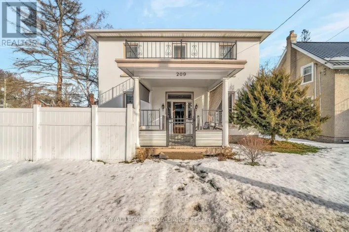 209 CENTRE STREET N, Greater Napanee