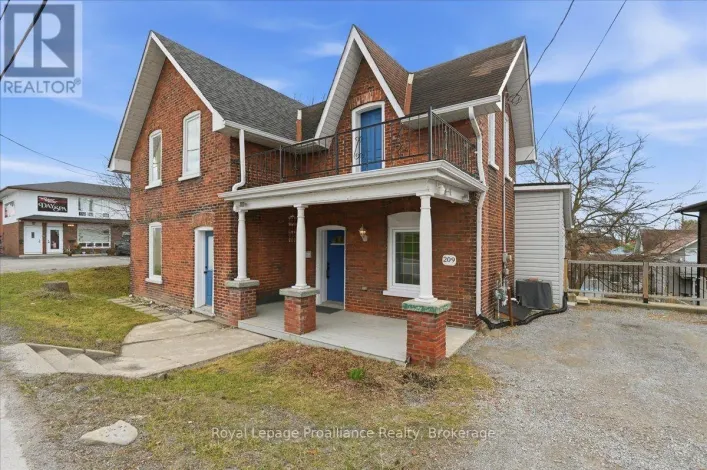 209 DUNDAS STREET E, Quinte West