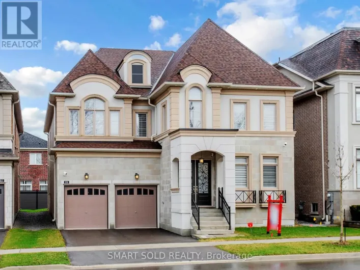 209 HILLSVIEW DRIVE, Richmond Hill