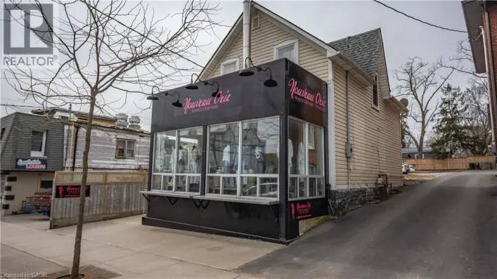 209 MAIN Street, Port Dover