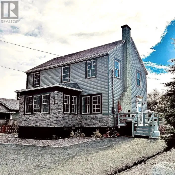 209 MCKENZIE AVENUE E, Greenstone