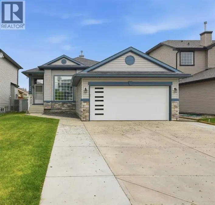 209 Oakmere Close, Chestermere