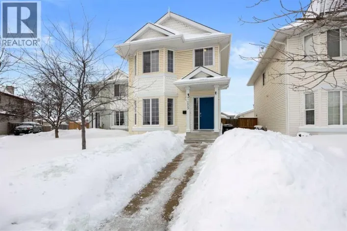 209 Pickles Crescent, Fort McMurray