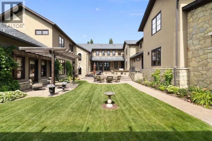 209 Pinnacle Ridge Place SW, Rural Rocky View County