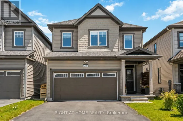 209 QUARTER HORSE STREET, Ottawa
