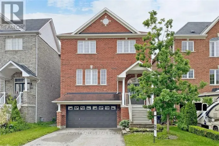 209 RAY SNOW BOULEVARD, Newmarket