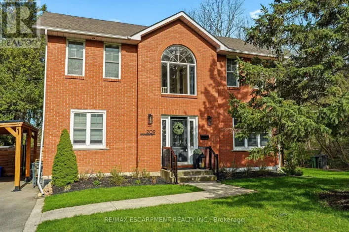 209 RIFLE RANGE ROAD, Hamilton