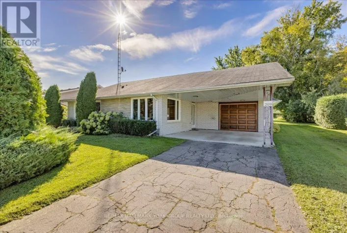 209 SOUTH CHANNEL DRIVE, Georgina