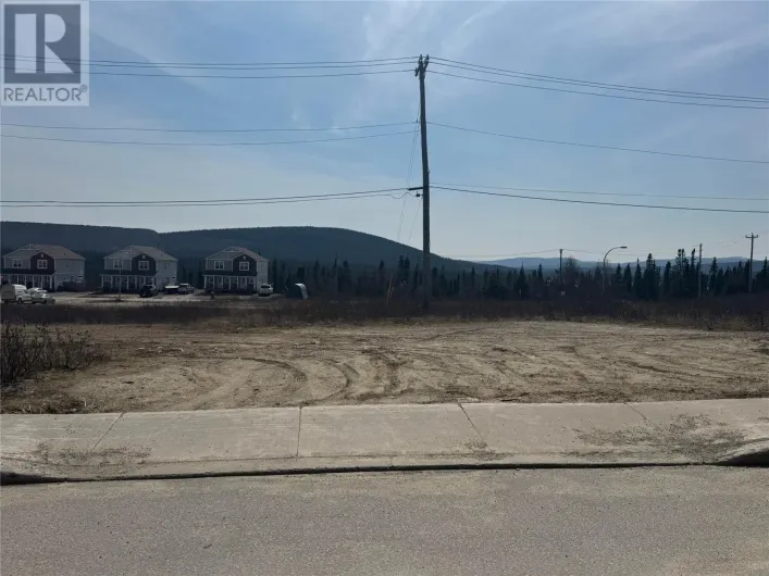 209 Sparrow Street, Labrador City