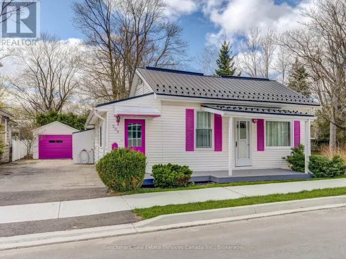209 WATER STREET, Lucan Biddulph