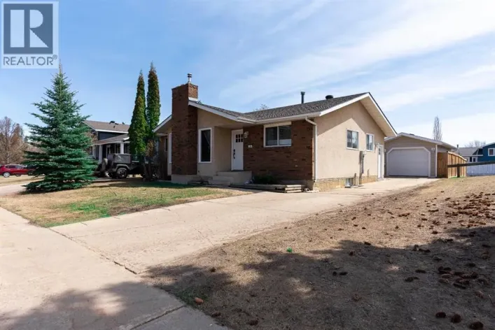 209 Woodland Drive, Fort McMurray