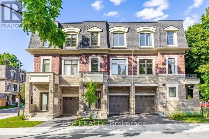 209 WYNDHAM STREET, Mississauga